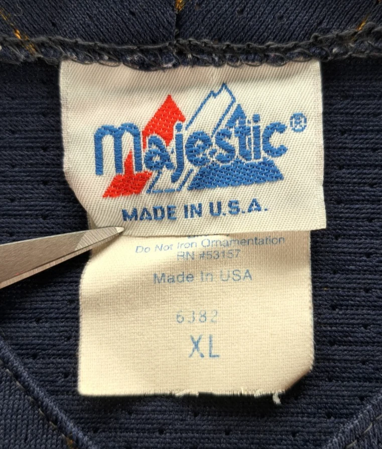 Camiseta de béisbol vintage majestuosa de los Michigan Wolverines para hombre XL deletreada años 90 EE. UU. Foto 2 de 4