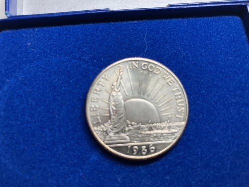 1986 Statue of Liberty Half Dollar Commemorative