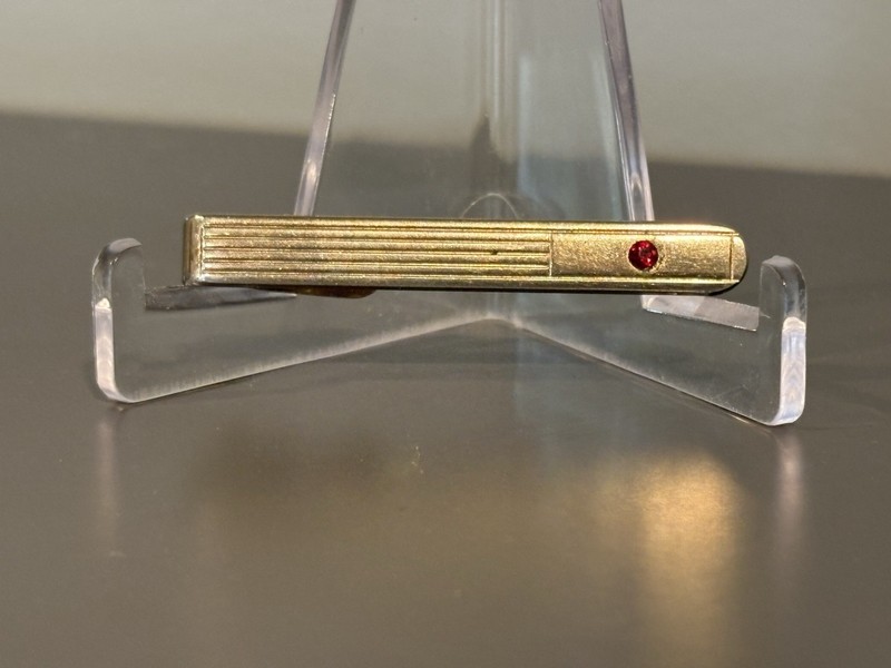 Red Rhinestone Gold Design Vintage SMALL SWANK Tie Bar Clip Simple Plain