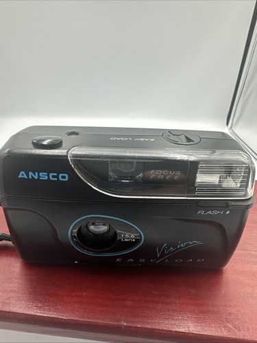 Ansco Vision Automatic Easy Load Focus Free 35MM Camera Built In Flash With Case - Picture 2 of 17