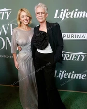 Actress Sydney Sweeney & Jamie Lee Curtis Silver Dress 8x10 Photograph 3044