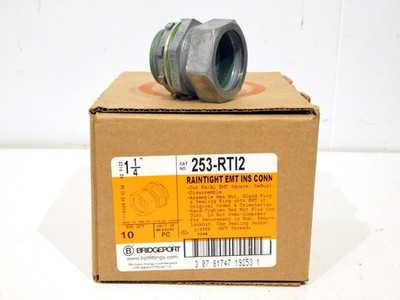 Bridgeport 253-RTI2 1-1/4'' Insulated Rain Tight Compress - Box of 10