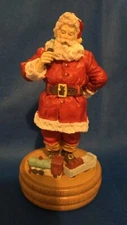 Vintage 1989 Coca-Cola Willitts Galleries Santa Figurine - Item 36041 - TB23