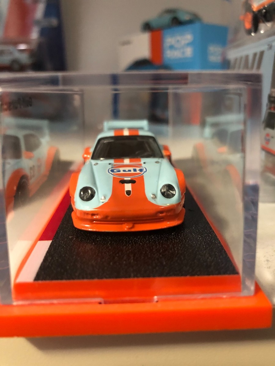 Hot Wheels RLC Porsche 993 GT2 Gulf Racing #4931/6000 DJX40 Hot Wheels RLC Porsche 993 GT2 Gulf Racing #4931/6000 DJX40
