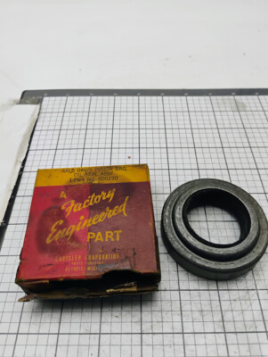 CDPD 1932-36 Mopar 600230 Rear Axle Drive Pinion Bearing Oil Seal NOS Made in