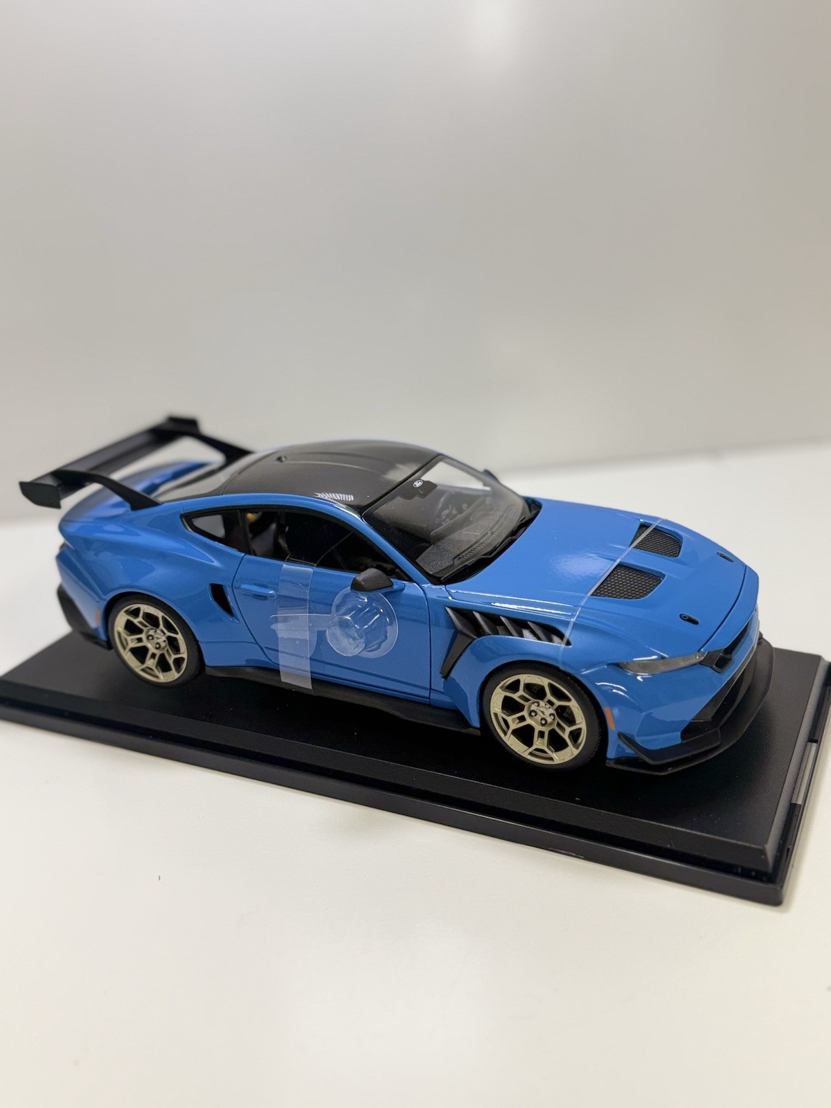 Maisto 1:18 2025 Ford Mustang GTD - Performance Blue - NEW IN BOX - 1/18 Scale
