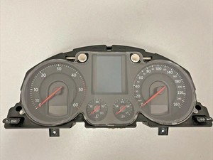 VW Passat 3C Tacho Kombiinstrument 1.9TDi 3C0920871  (130)