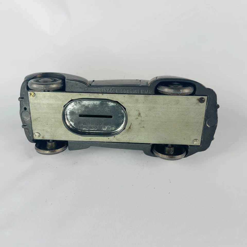 Banco de metal réplica coche Lincoln Continental 1941 vintage; Banthrico Inc. Chicago Foto 3 de 4