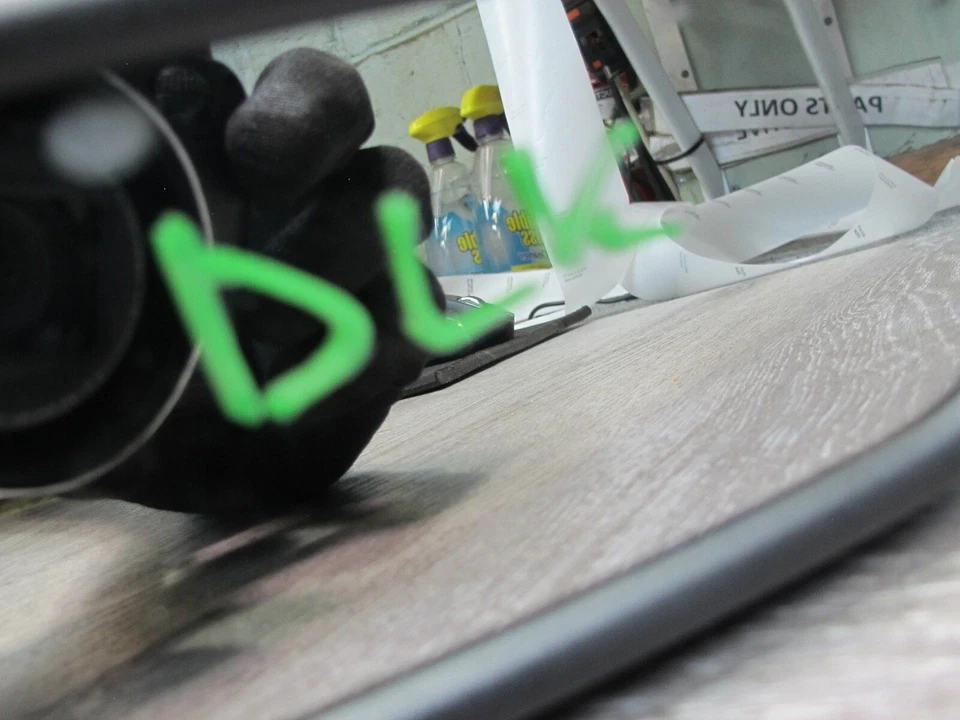 12-20 MERCEDES R172 SLK SLC INTERIOR REAR VIEW AUTO DIM HOMELINK MIRROR BLACK - Image 2 of 4