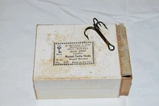 Vintage MUSTAD & SON 3/0 Bronzed TREBLE HOOKS in BOX Lures Fish Norway NOS