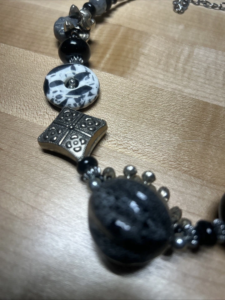 Treska or Tresk Signed Stone Beaded Chunky Women Jewelry Statement Necklace 22” - Image 3 of 4