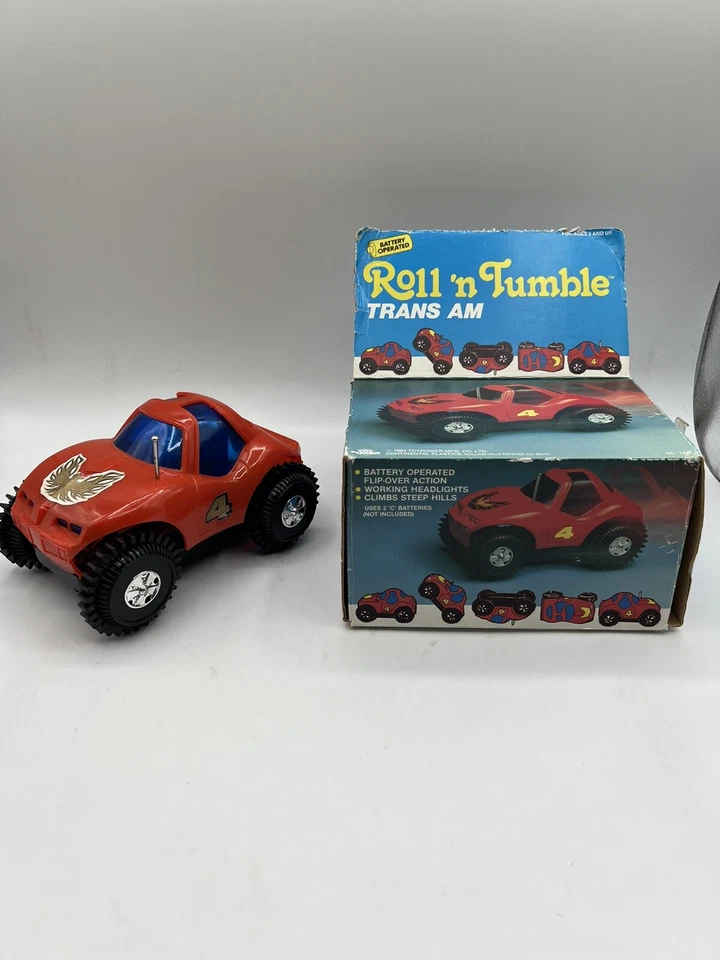 Carro de brinquedo vintage plástico Roll ‘n Tumble Trans Am operado por bateria -FEITO HONG KONG - Imagem 2 de 4