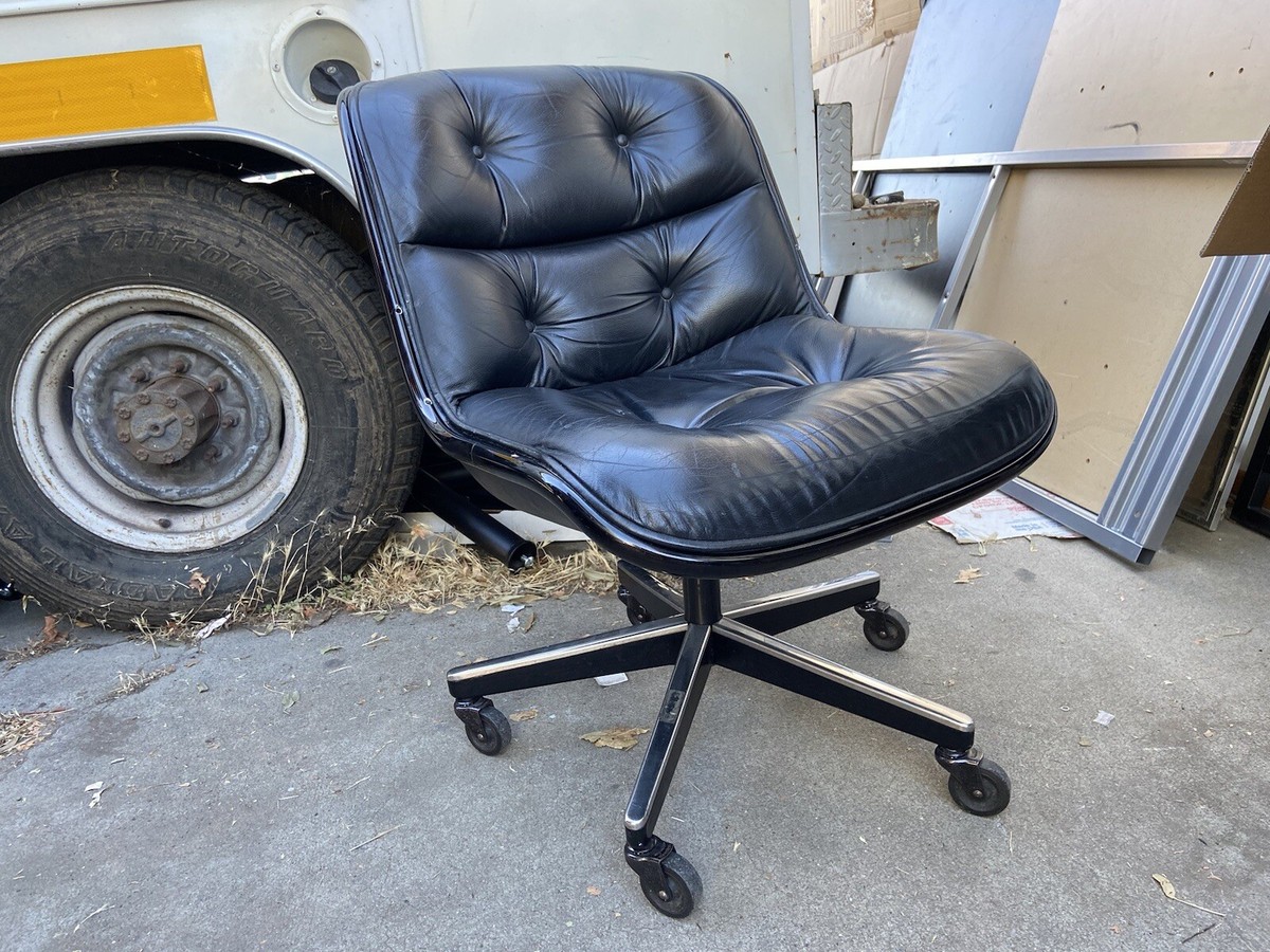 Pollock Executive Chair Knoll Black And Chrome