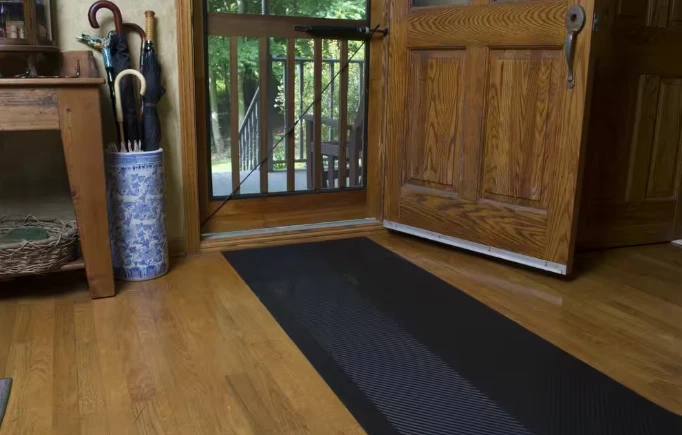 27 in. x 120 in. Alfombra de goma para correr - interior/exterior Foto 4 de 4