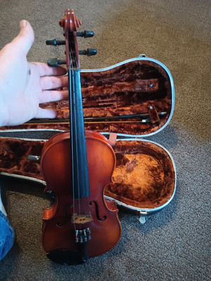 弦楽器 KARL HOFNER 4/4 BUBENREUTH NEAR ERLANGEN 弦楽器 KARL HOFNER 4/4 BUBENREUTH NEAR ERLANGEN Karl Hofner