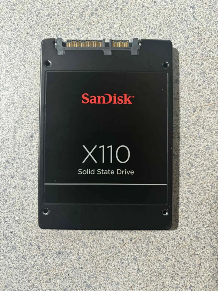 Misc. 256gb SSD 2.5" SATA lll Hard Drive for Laptop/PC Win 11 Pro Pre-installed - Image 2 of 2