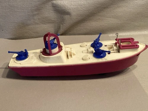 Rare 1950's Renwal Plastic Torpedo Firing Patrol Boat