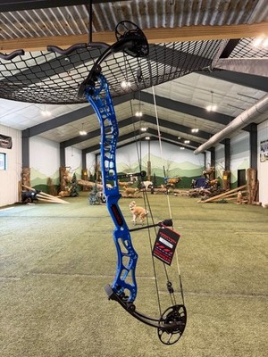 Darton Departure Pro SD 37.5 Bow | RH 22.5-29.5'' | 50-60# | Candy Blue