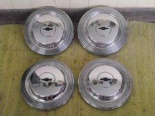 1965 Chevrolet Dog Dish Hubcaps 10 12 Set Of 4 Chevy 65 Impala Hub Caps