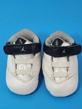 NIKE AIR JORDAN WHITE BABY/TODDLERS SIZE 1C Model 343605-161 PRE-OWNED