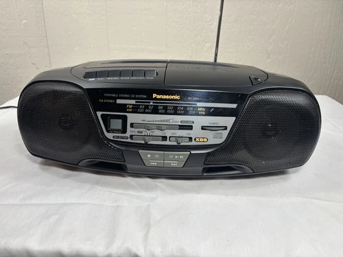 Vintage Panasonic Boombox Stereo Player RX-DS11 AM/FM/CD/Cassette. Works GREAT!