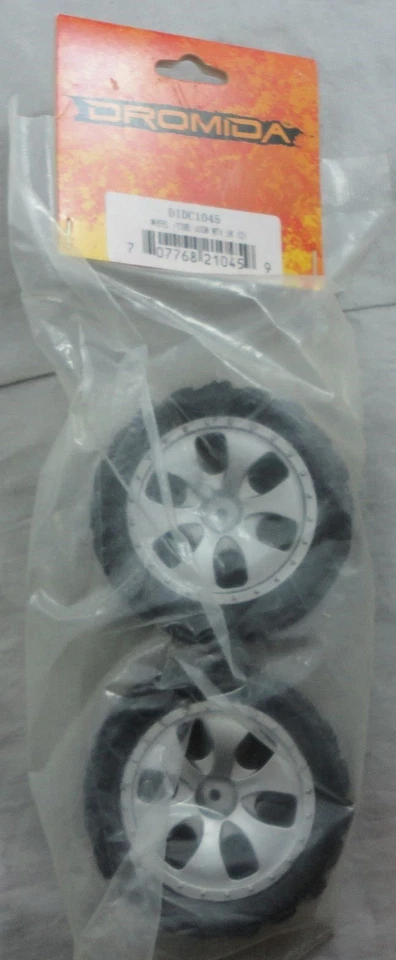 Dromida 1/18th Scale Wheel and Tire Assembly (2pcs) for MT4.18 DIDC1045 - Image 2 of 2