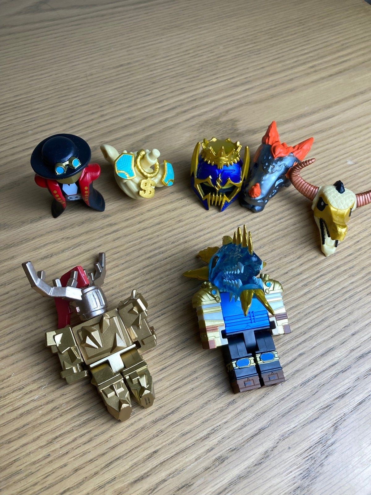 Lot of Dragon/Roblox Figures Action Figures Toys