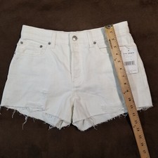 NWT FREE PEOPLE BUTTON FLY DENIM SHORTS WHITE OUT DISTRESSED CUTOFF Sz 28