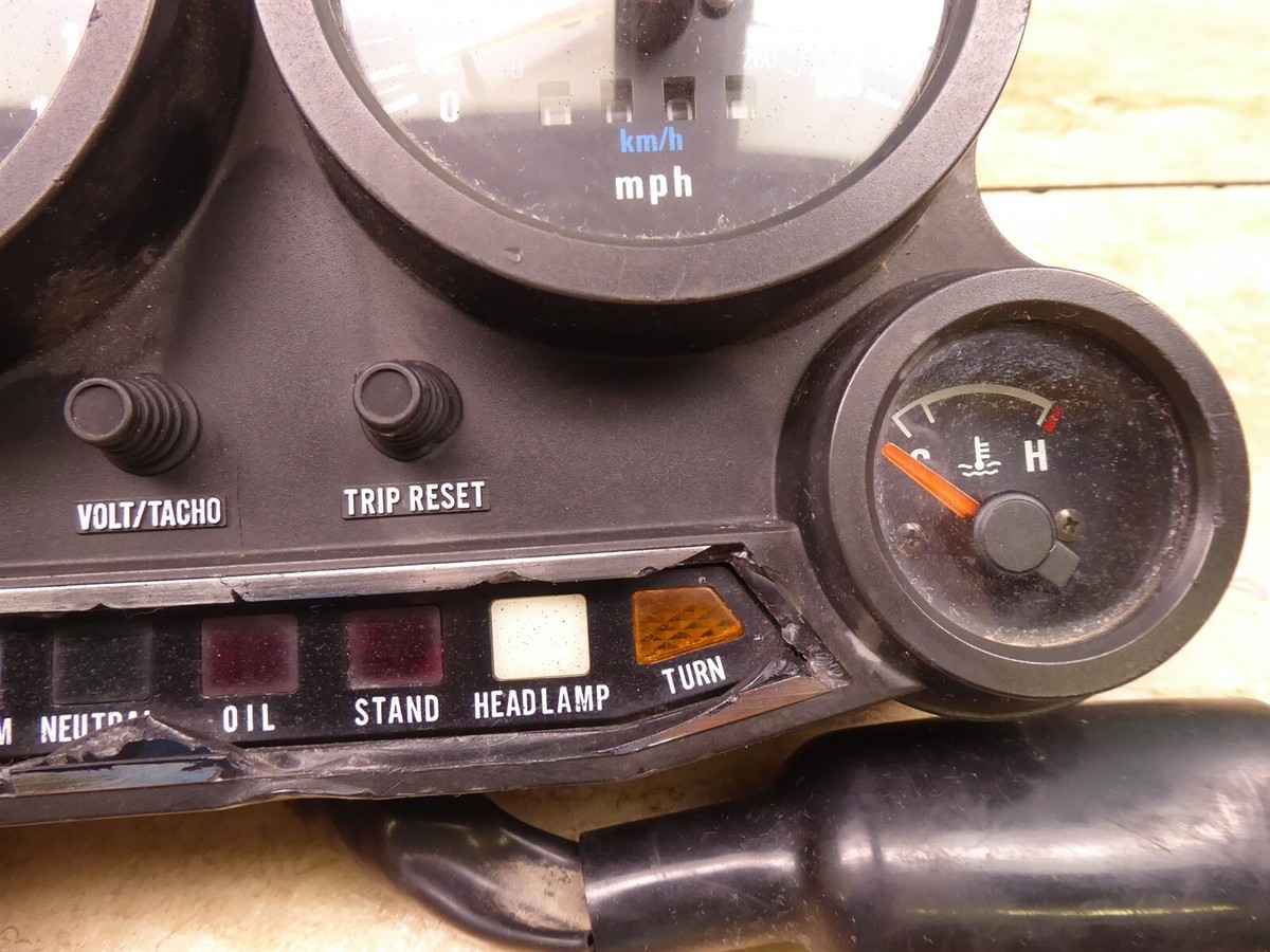 Piii. です 1985-87 Kawasaki Ninja ZX-6 ZX600 Gauge Cluster Speedo Tach