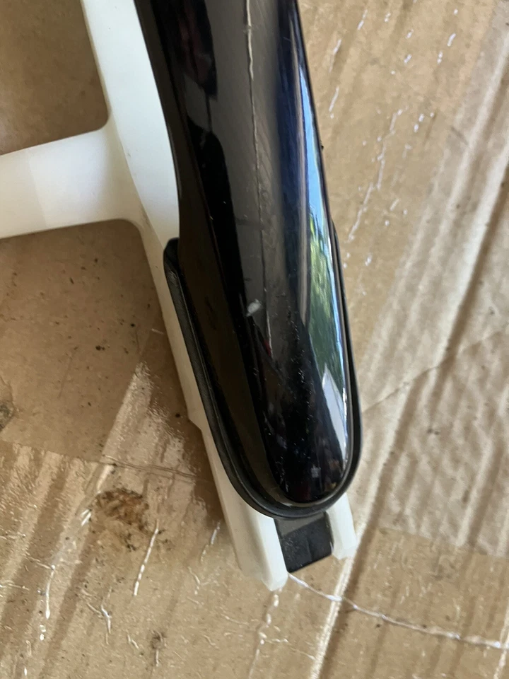 Manija de puerta exterior lado derecho lado pasajero trasero Acura RL 2002 99 00 01 03 04 Foto 4 de 4