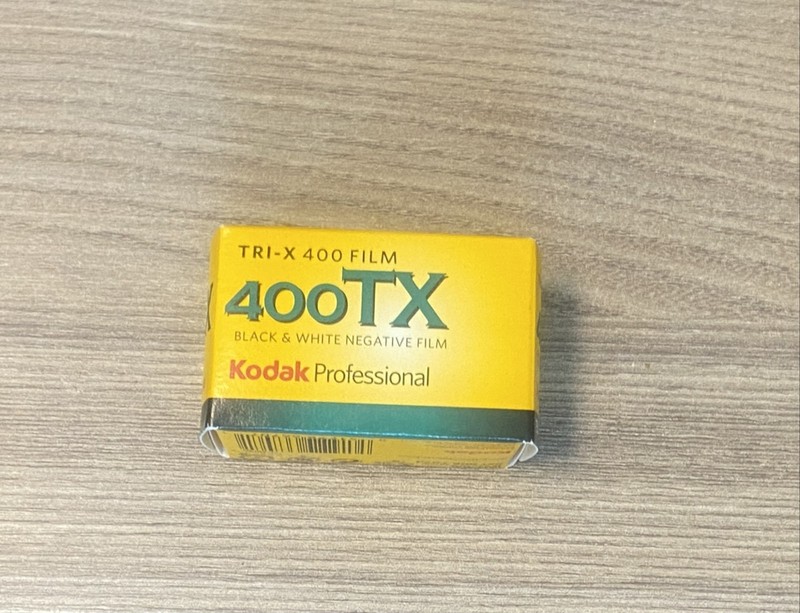 Kodak Professional Tri-X ISO 400 Black & White 35mm Film (Exp: 6/22)