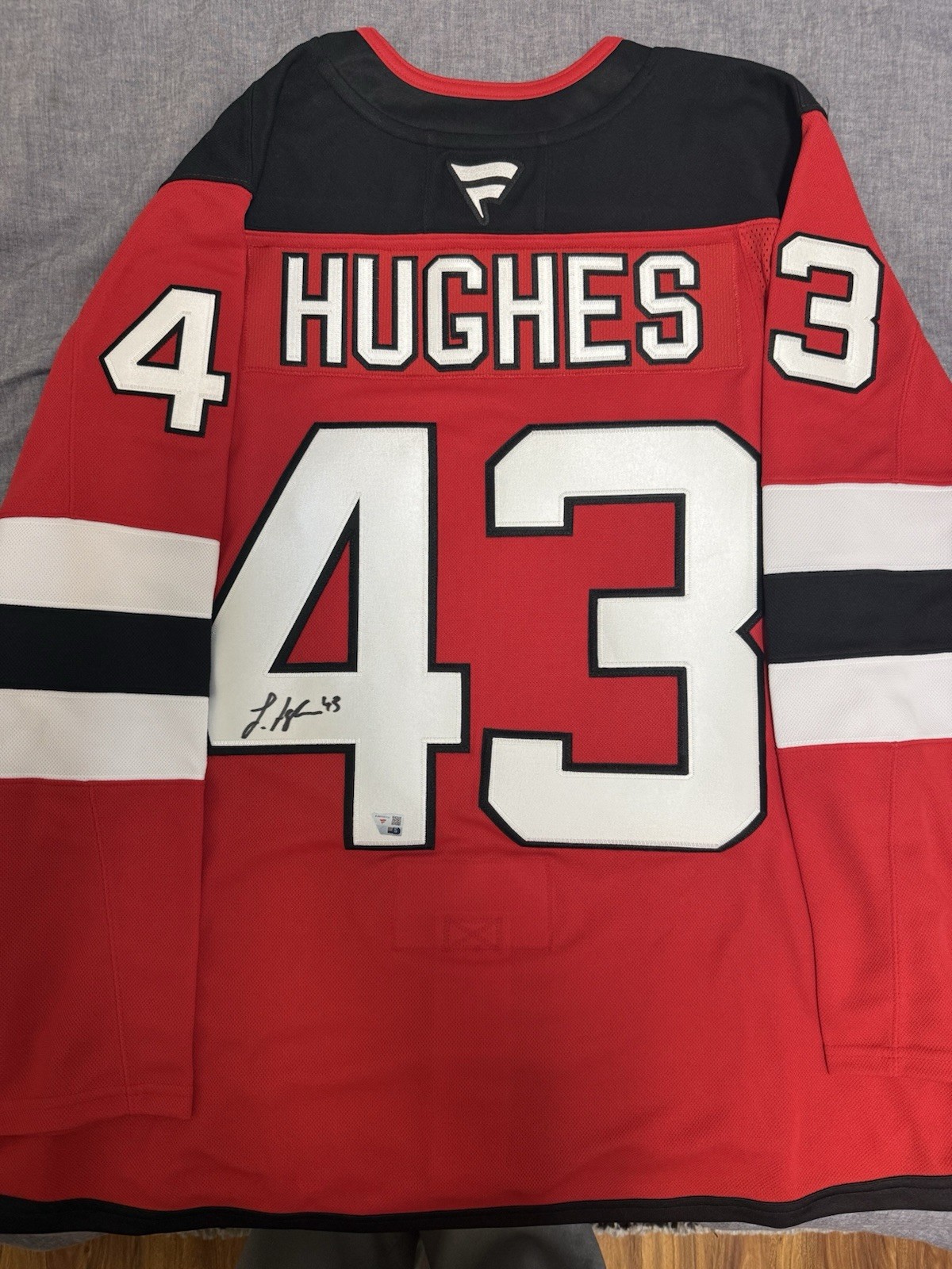 Fanatics Autographed Jersey Luke Hughes New Jersey Devils Fanatics Authentic