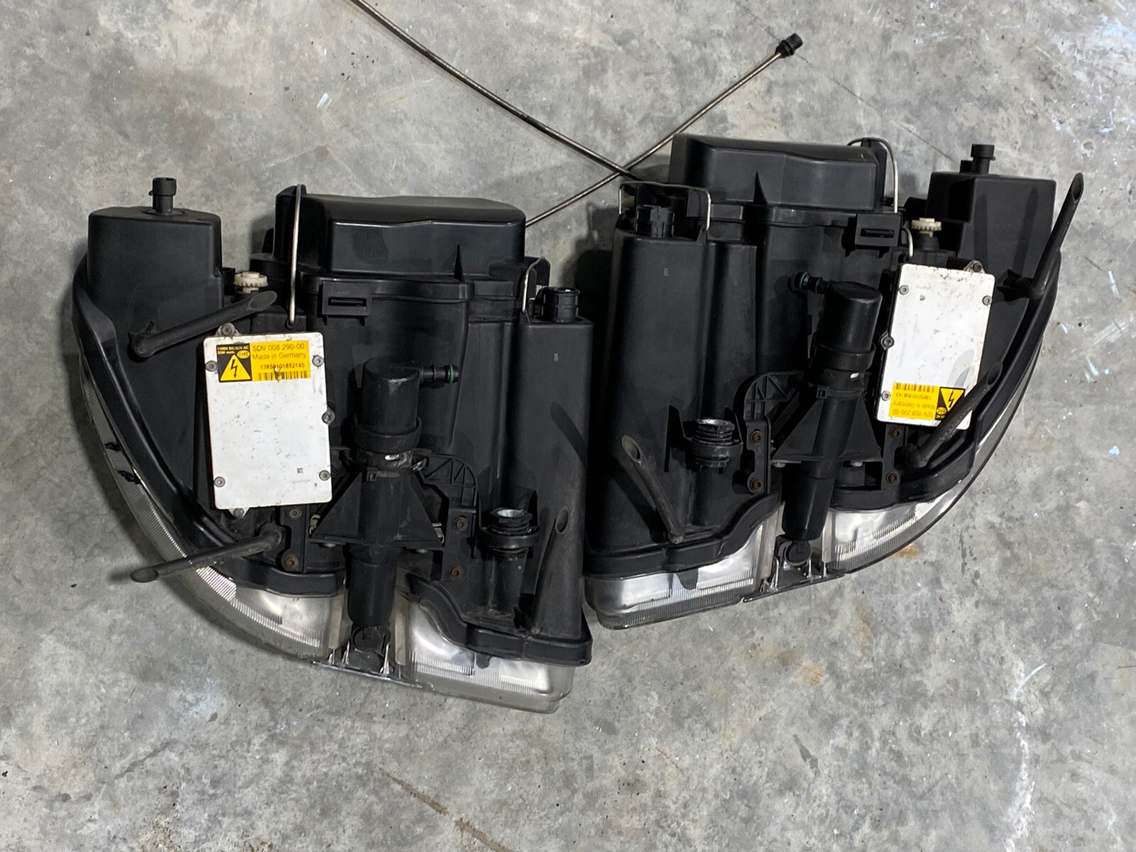 04-08 MASERATI QUATTROPORTE M139 LEFT & RIGHT SIDE XENON HEADLIGHT ASSEMBLY OEM