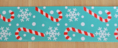 5/8, 7/8 & 1.5” (1 YD) Candy Cane Christmas Grosgrain Ribbon Snowflake Wreath - Picture 2 of 2