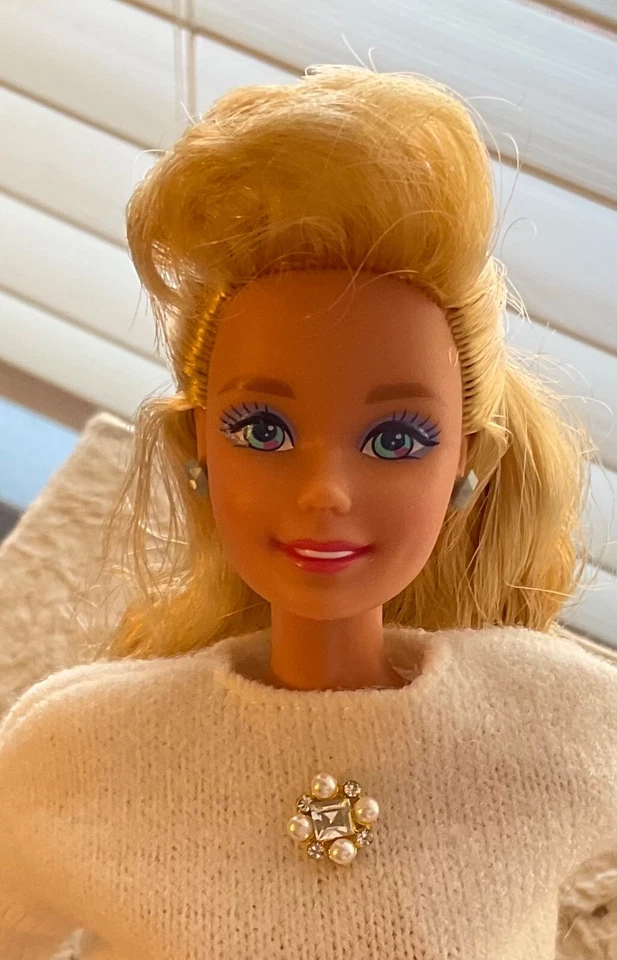 Broches magnéticos para bonecas da realeza da moda Vanessa Perrin, Adele, Agnes, Isha - Imagem 3 de 4