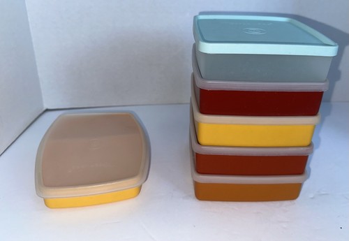 Lot 2 boîtes tupperware vintage - Arts de la table