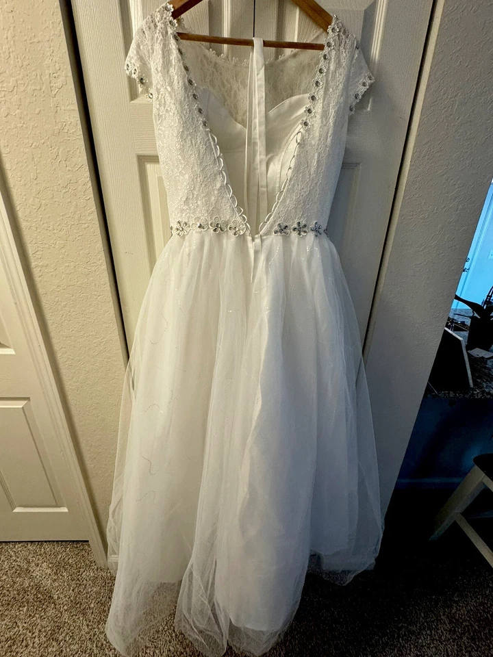 Wedding Dress - Image 3 of 4