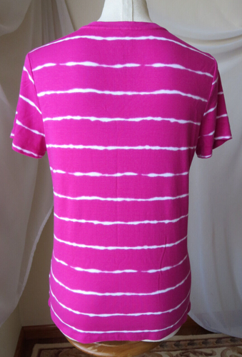 CROFT&BARROW T-SHIRT V-NECK SHORT SLV 100% COTTON MAGENTA PINK/WHITE STRIPED L - Picture 2 of 5