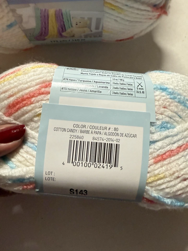 Lazos e Hilos Carisma Bebé Hilo "Algodón de Caramelo" 3 Madejas ~ Nuevo/Sellado ACRÍLICO Foto 2 de 4