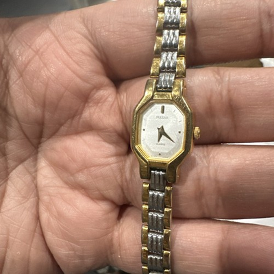 #ad Working Vintage Pulsar Women#x27;s Two Tone Bracelet Dainty Watch Quartz 16mm Fit 6” $39.99