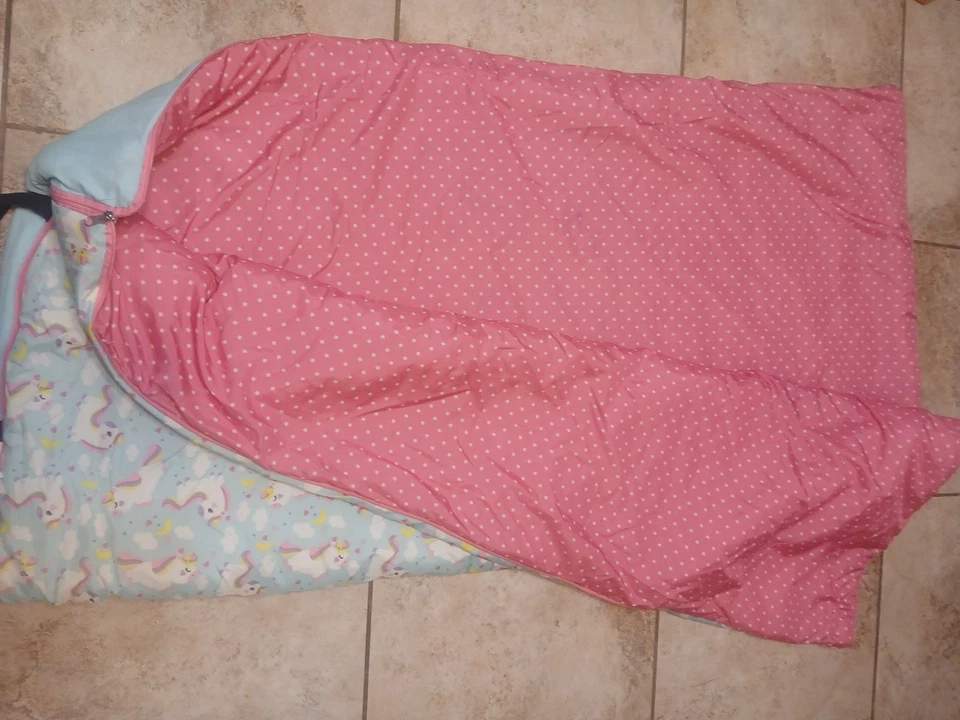 Saco de dormir rosa unicornio para niñas Foto 2 de 4
