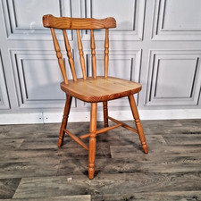 Vintage Pine Dining Chair - Solid Wood Spindle Back Farmhouse Style - Retro