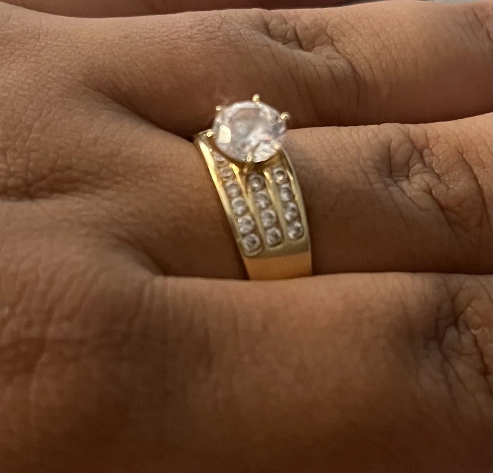 Anillo De Oro 14 Quilates Para Mujer De Compromise Foto 2 de 4