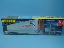 AMT 1/25 Full Half FB 40 foot Reefer Trailer (Watkins Motor Lines) AMT1421
