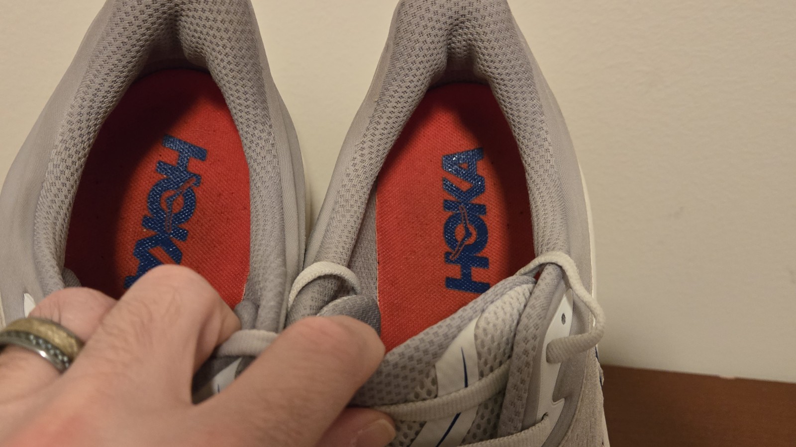 Hoka Bondi 9 COSMIC GRAY RUNNING SHOES MENS SZ 12 D VERY NICE!  thumbnail 7