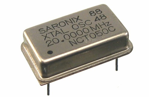 Quartz Crystal Oscillator Metal Can: 6.144 15.3600 16.0000 20.0000 32.0000 MHz - Picture 5 of 6