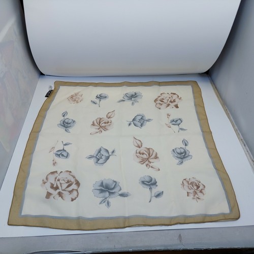 Cejon Square Brown Gray Cream Floral Print Scarf 20" made in Italy - Picture 3 of 8