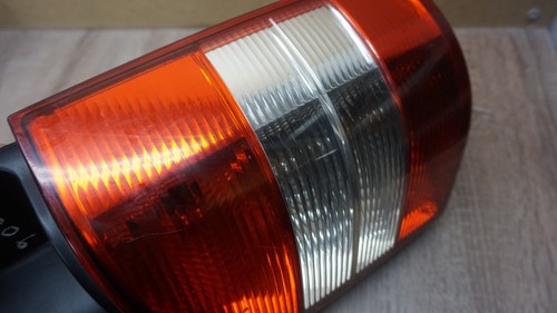 Luz trasera derecha volkswagen multivan 2006 7h5945258a - Imagen 4 de 9