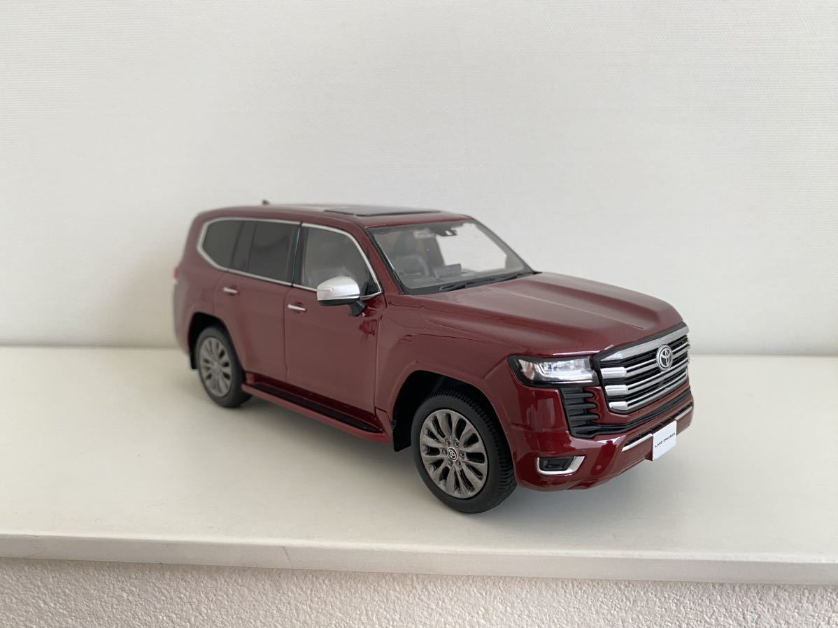 1/30 Toyota LAND CRUISER 300 ZX MinicarColor Sample 3Q3 Dark Red