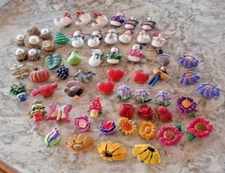 Lot of 60 New Button Covers:  Holiday, Flowers, Autumn, Gold Filigree, Hearts ++
